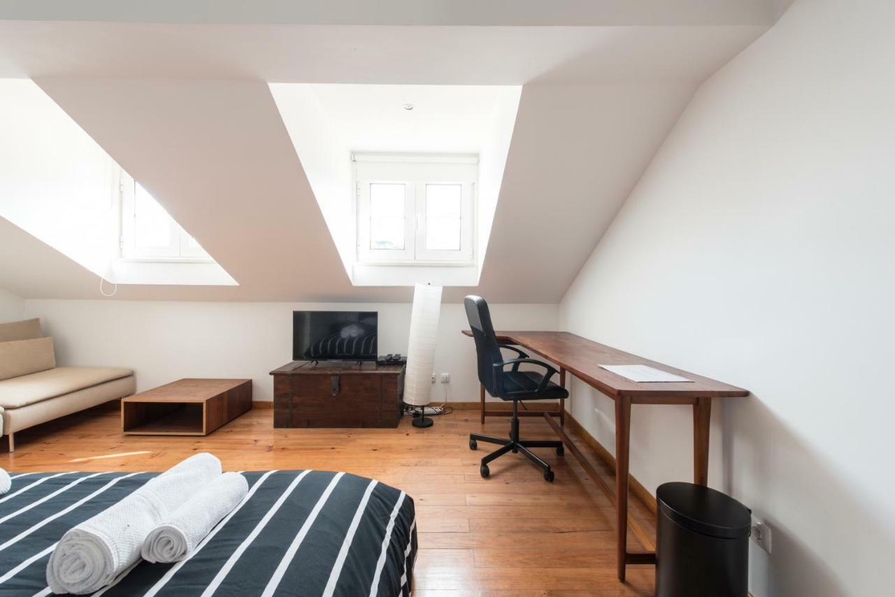 Cozy Apartment In Bairro Alto Лиссабон Экстерьер фото